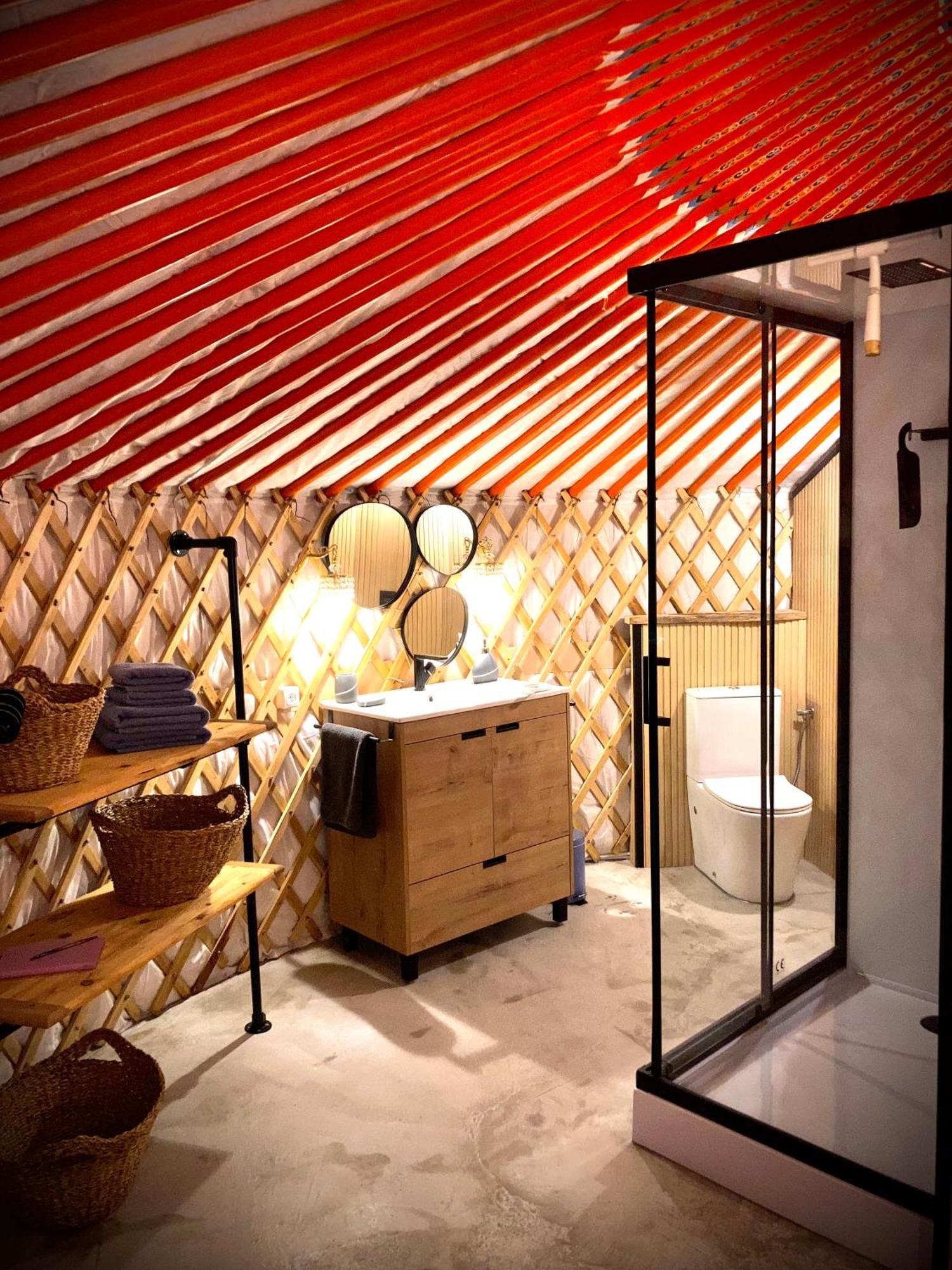Yurta Arco Iris Hotel Riba-Roja De Turia Ngoại thất bức ảnh